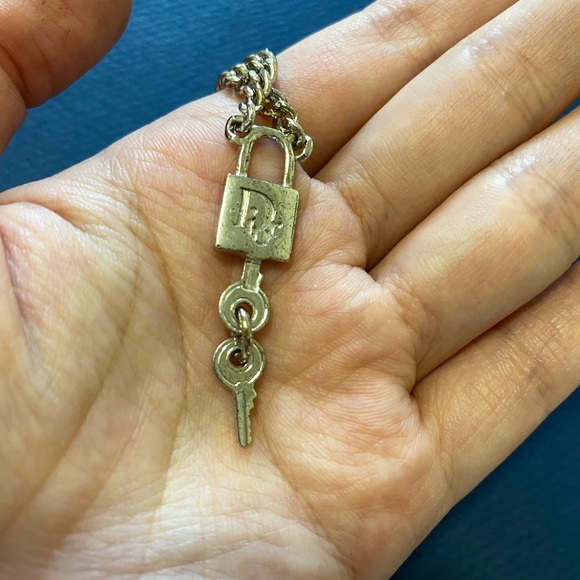 Authentic vintage Dior logo lock necklace - Picture 3 of 8